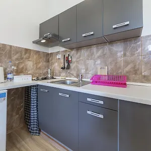  Apartment Zona Kroatien